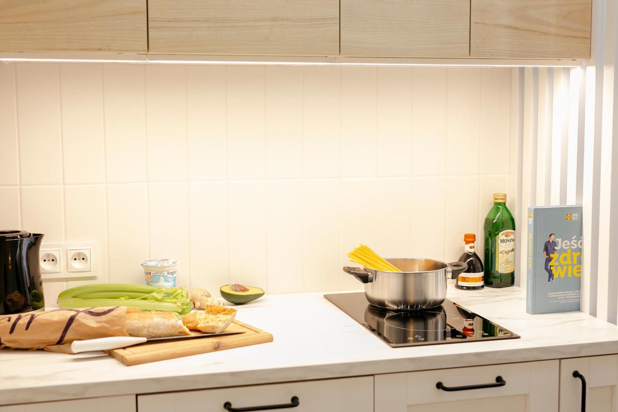 Pulawska 11 -Prywatny Apartament 4 Osobowy W Centrum Warszawy - Better Rental Warsaw Ngoại thất bức ảnh