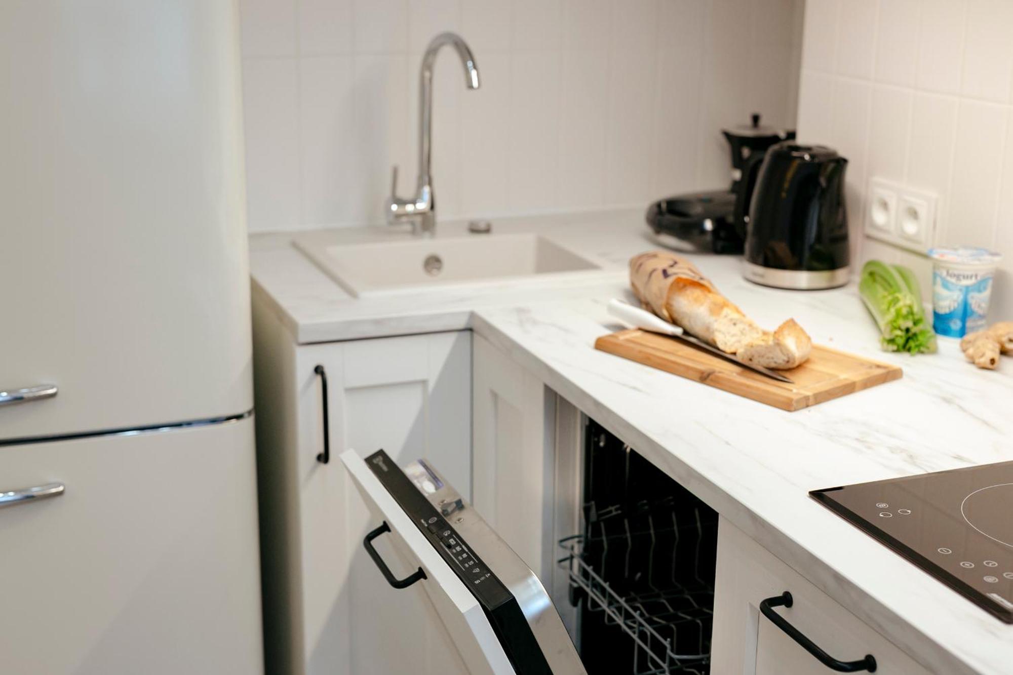 Pulawska 11 -Prywatny Apartament 4 Osobowy W Centrum Warszawy - Better Rental Warsaw Ngoại thất bức ảnh