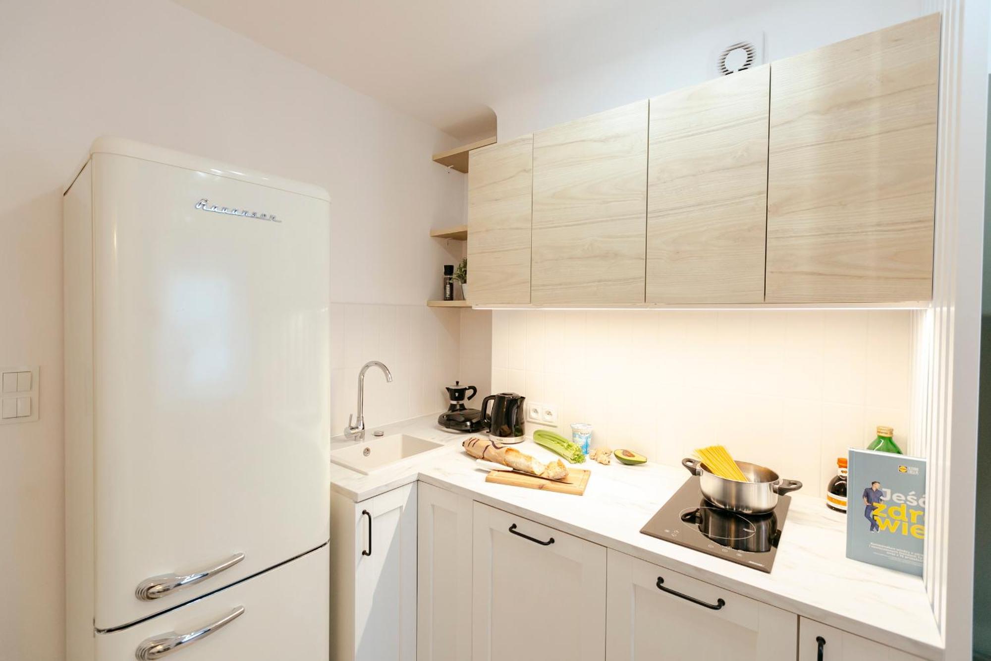 Pulawska 11 -Prywatny Apartament 4 Osobowy W Centrum Warszawy - Better Rental Warsaw Ngoại thất bức ảnh